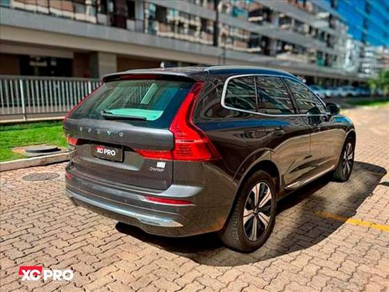 VOLVO XC60 2.0 T8 RECHARGE PLUS AWD GEARTRONIC